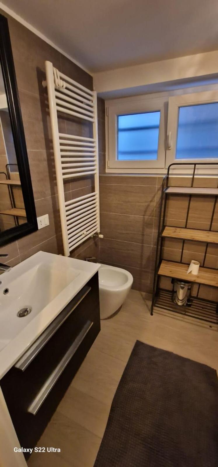 Double A Guest House เมสเตร ภายนอก รูปภาพ