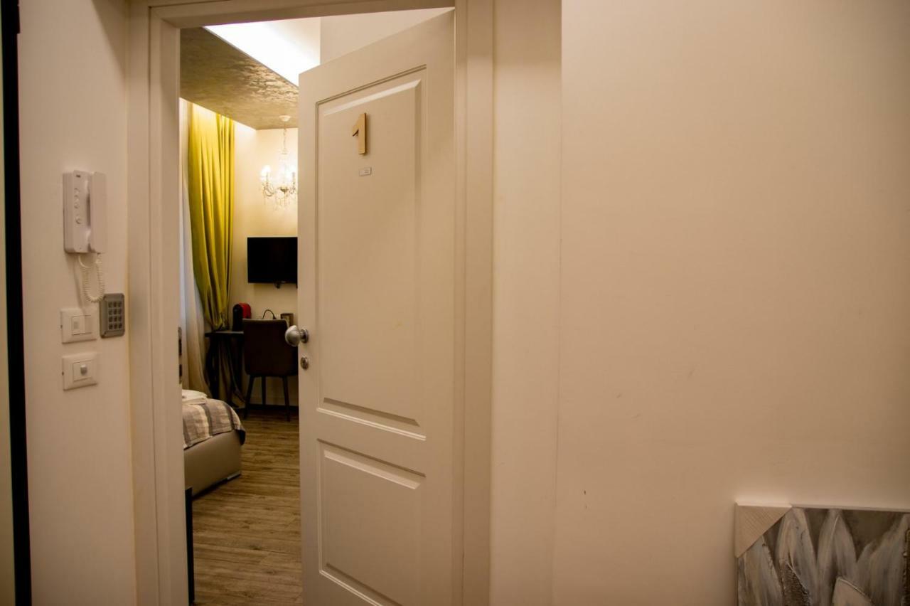 Double A Guest House เมสเตร ภายนอก รูปภาพ